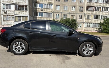 Chevrolet Cruze II, 2011 год, 500 000 рублей, 4 фотография