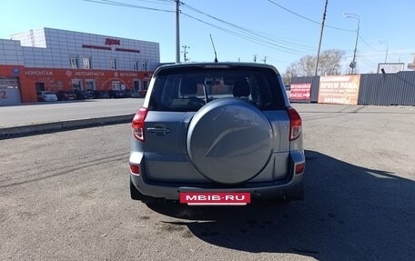 Toyota RAV4, 2005 год, 810 000 рублей, 4 фотография