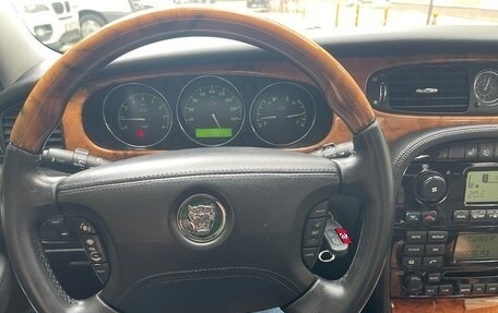Jaguar XJ III (X350), 2005 год, 980 000 рублей, 7 фотография