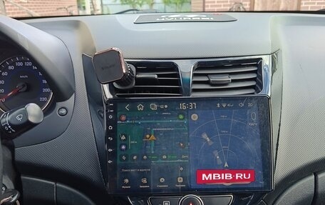 Hyundai Solaris II рестайлинг, 2014 год, 1 150 000 рублей, 4 фотография