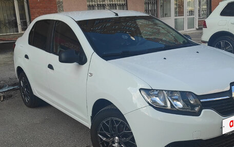 Renault Logan II, 2016 год, 680 000 рублей, 5 фотография
