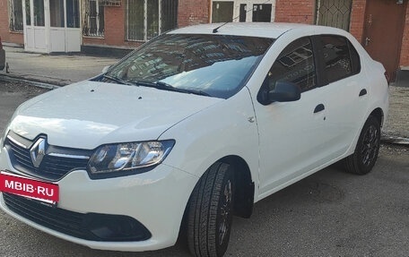 Renault Logan II, 2016 год, 680 000 рублей, 4 фотография