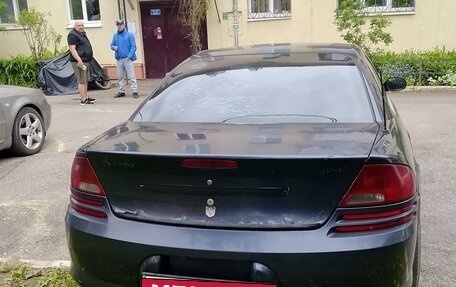 Dodge Stratus II, 2003 год, 115 000 рублей, 3 фотография
