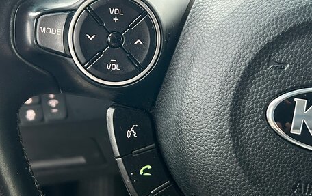 KIA Soul II рестайлинг, 2018 год, 1 300 000 рублей, 9 фотография