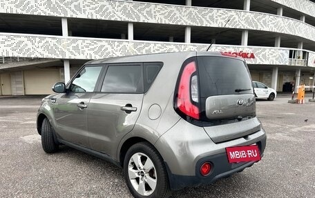 KIA Soul II рестайлинг, 2018 год, 1 300 000 рублей, 5 фотография