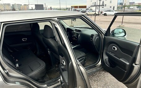 KIA Soul II рестайлинг, 2018 год, 1 300 000 рублей, 21 фотография