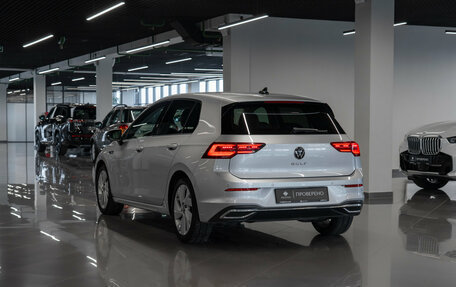 Volkswagen Golf VIII, 2020 год, 2 950 000 рублей, 5 фотография