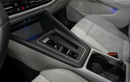 Volkswagen Golf VIII, 2020 год, 2 950 000 рублей, 17 фотография