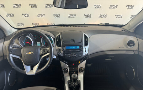 Chevrolet Cruze II, 2013 год, 780 000 рублей, 10 фотография