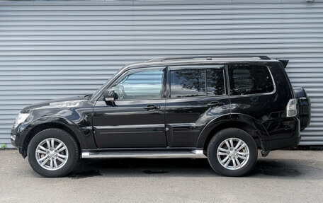 Mitsubishi Pajero IV, 2015 год, 2 495 000 рублей, 7 фотография