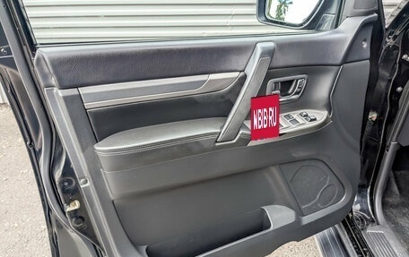 Mitsubishi Pajero IV, 2015 год, 2 495 000 рублей, 18 фотография