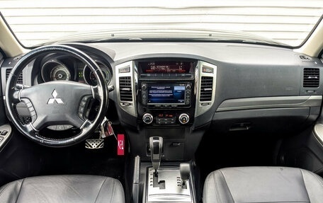 Mitsubishi Pajero IV, 2015 год, 2 495 000 рублей, 13 фотография
