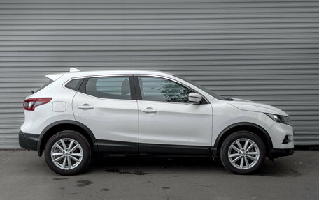 Nissan Qashqai, 2021 год, 2 400 000 рублей, 4 фотография