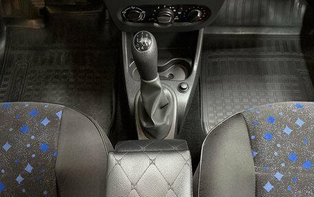 Renault Logan I, 2013 год, 350 000 рублей, 11 фотография
