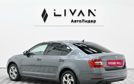 Skoda Octavia, 2017 год, 1 685 000 рублей, 2 фотография