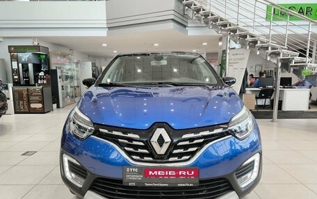 Renault Kaptur I рестайлинг, 2021 год, 1 949 000 рублей, 2 фотография