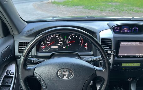 Toyota Land Cruiser Prado 120 рестайлинг, 2008 год, 3 000 000 рублей, 5 фотография