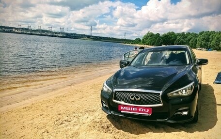 Infiniti Q50 I рестайлинг, 2014 год, 2 000 000 рублей, 2 фотография