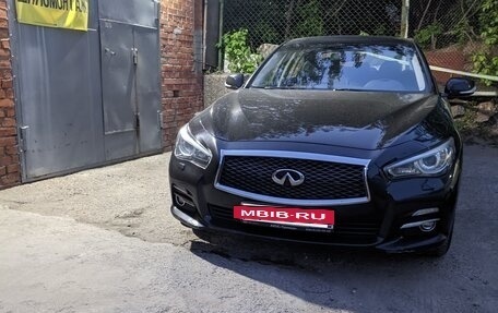 Infiniti Q50 I рестайлинг, 2014 год, 2 000 000 рублей, 10 фотография