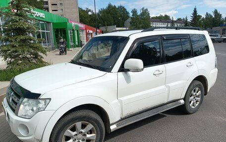 Mitsubishi Pajero IV, 2012 год, 1 750 000 рублей, 4 фотография
