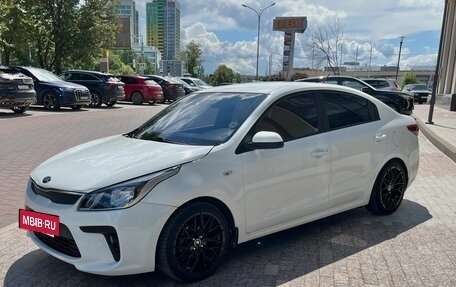 KIA Rio IV, 2019 год, 920 000 рублей, 6 фотография