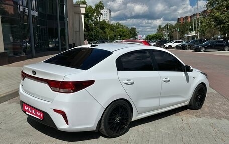 KIA Rio IV, 2019 год, 920 000 рублей, 4 фотография
