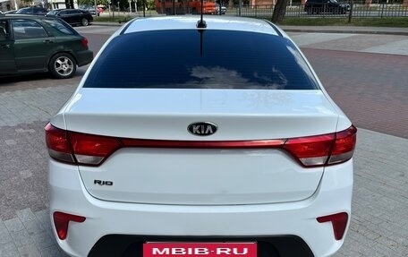 KIA Rio IV, 2019 год, 920 000 рублей, 3 фотография
