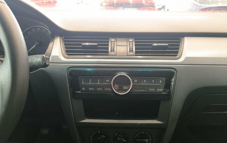 Skoda Rapid I, 2017 год, 1 099 000 рублей, 18 фотография