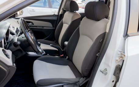 Chevrolet Cruze II, 2013 год, 1 029 000 рублей, 10 фотография