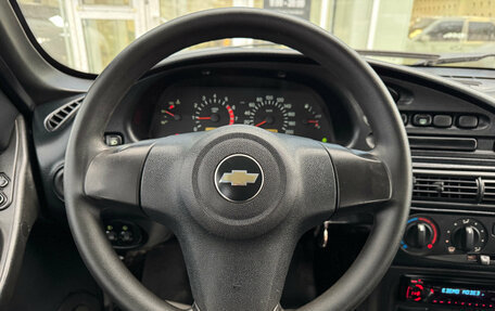 Chevrolet Niva I рестайлинг, 2012 год, 555 000 рублей, 16 фотография