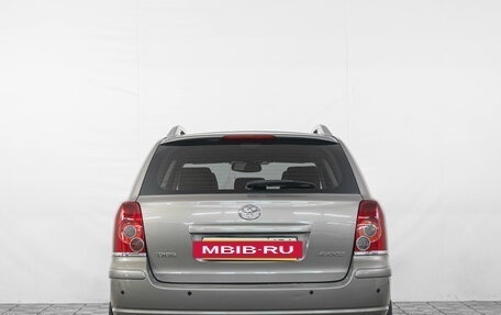Toyota Avensis III рестайлинг, 2006 год, 1 149 000 рублей, 6 фотография
