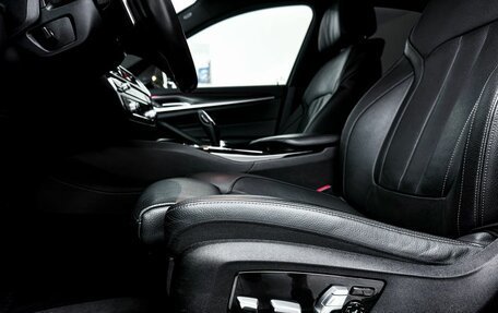 BMW 5 серия, 2020 год, 4 450 000 рублей, 13 фотография