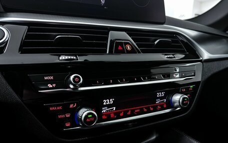 BMW 5 серия, 2020 год, 4 450 000 рублей, 24 фотография