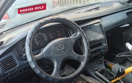 Toyota Carina, 1992 год, 110 000 рублей, 3 фотография