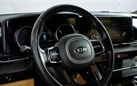 KIA Carnival, 2021 год, 2 750 000 рублей, 15 фотография