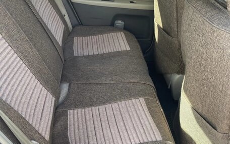Toyota Vitz, 2009 год, 530 000 рублей, 4 фотография
