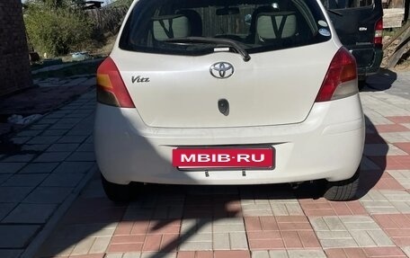 Toyota Vitz, 2009 год, 530 000 рублей, 3 фотография