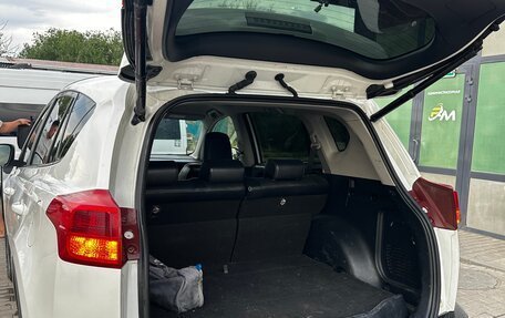Toyota RAV4, 2013 год, 1 530 000 рублей, 7 фотография
