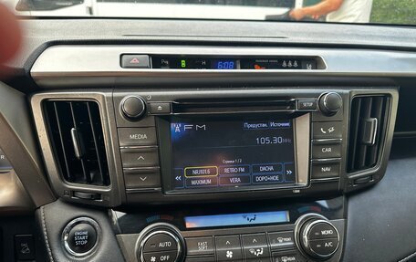 Toyota RAV4, 2013 год, 1 530 000 рублей, 10 фотография