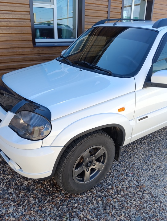 Chevrolet Niva I рестайлинг, 2017 год, 580 000 рублей, 3 фотография