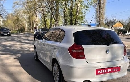 BMW 1 серия, 2011 год, 780 000 рублей, 4 фотография