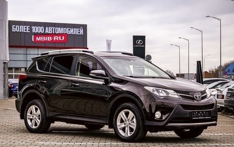 Toyota RAV4, 2015 год, 1 675 000 рублей, 3 фотография