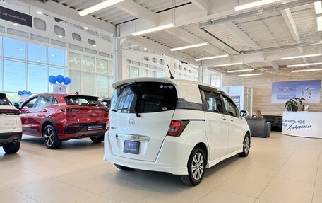 Honda Freed I, 2012 год, 1 449 999 рублей, 5 фотография