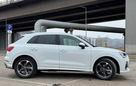 Audi Q3, 2022 год, 2 400 000 рублей, 3 фотография