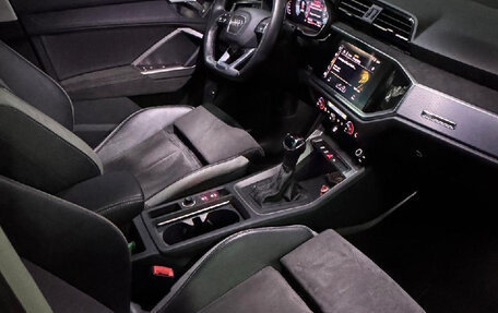 Audi Q3, 2022 год, 2 400 000 рублей, 12 фотография