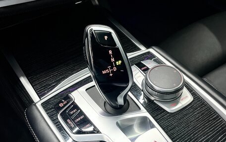 BMW 7 серия, 2020 год, 6 200 000 рублей, 32 фотография