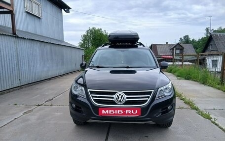 Volkswagen Tiguan I, 2011 год, 1 250 000 рублей, 2 фотография