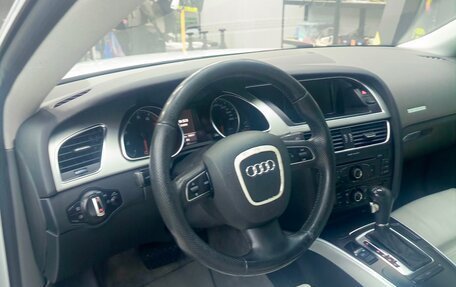 Audi A5, 2011 год, 1 350 000 рублей, 19 фотография
