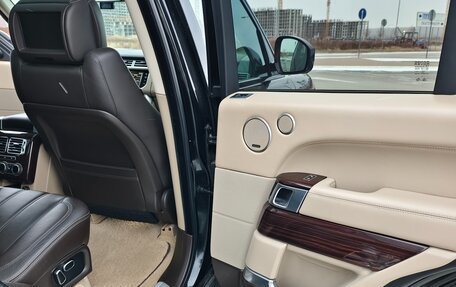 Land Rover Range Rover IV рестайлинг, 2014 год, 3 850 000 рублей, 10 фотография