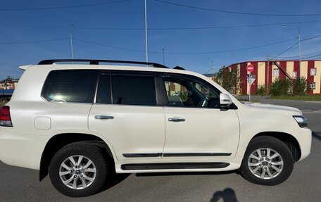 Toyota Land Cruiser 200, 2018 год, 6 800 000 рублей, 12 фотография